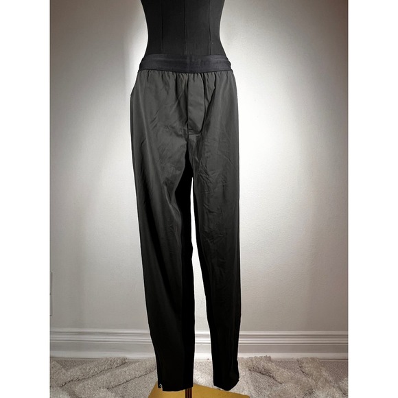 Everlane Pants - Everlane‎ NWT The Everyone Pant Black Size E3 Small Unisex Activewear